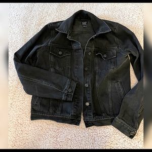 Gap black denim jacket
